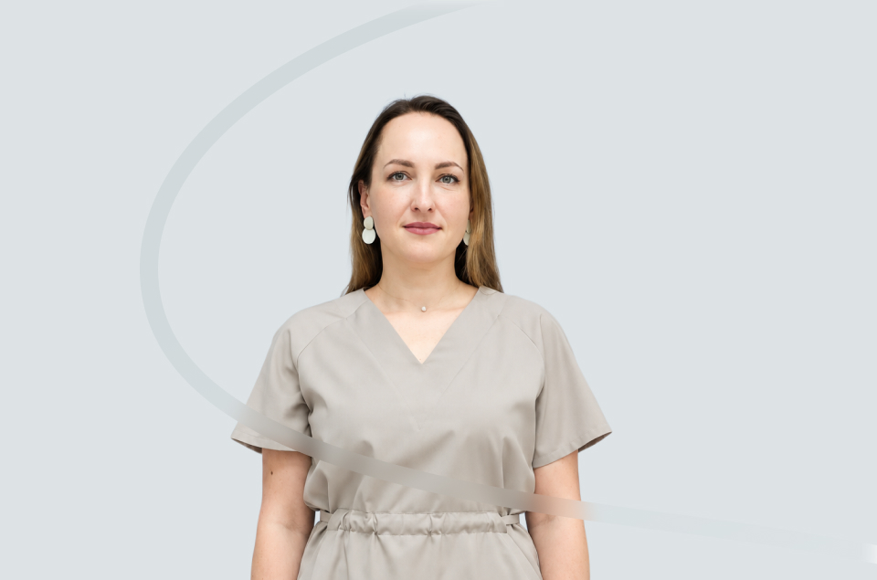 Устинова Анна Игоревна
